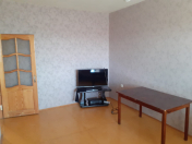 İcarəyə verilir 2 otaqlı 60 m2 köhnə tikili Xətai r.