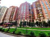 Satılır 4 otaqlı 351 m2 yeni tikili Gənclik m.