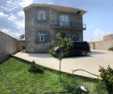 Satılır 6 otaqlı 200 m2 həyət evi Koroğlu m.