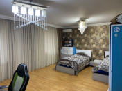 Satılır 4 otaqlı 107 m2 köhnə tikili 9 mkr