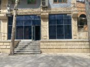 Satılır 8 otaqlı 273 m2 ofis 9 mkr