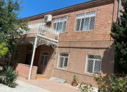İcarəyə verilir 8 otaqlı 350 m2 bağ evi Şüvəlan