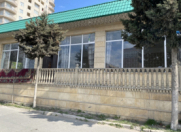 Satılır 4 otaqlı 130 m2 obyekt Əhmədli m.