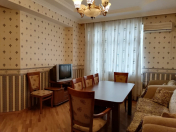 İcarəyə verilir 2 otaqlı 85 m2 yeni tikili 20 yanvar m.