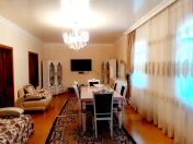 Satılır 6 otaqlı 170 m2 həyət evi Göygöl