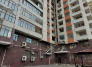 Satılır 4 otaqlı 181 m2 yeni tikili Gənclik m.