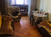 İcarəyə verilir 2 otaqlı 40 m2 köhnə tikili Elmlər Akademiyası m.