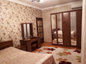 Satılır 4 otaqlı 100 m2 köhnə tikili Əhmədli m.