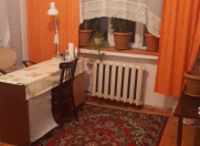 İcarəyə verilir 4 otaqlı 100 m2 köhnə tikili Y.Günəşli