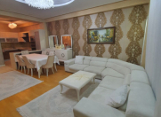 İcarəyə verilir 3 otaqlı 120 m2 yeni tikili Gənclik m.