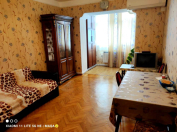 İcarəyə verilir 2 otaqlı 80 m2 köhnə tikili Nəsimi r.