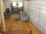 İcarəyə verilir 5 otaqlı 320 m2 bağ evi Abşeron r.