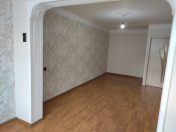 Satılır 1 otaqlı 40 m2 köhnə tikili Neftçilər m.