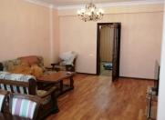 Satılır 4 otaqlı 200 m2 yeni tikili Gənclik m.