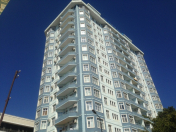 Satılır 4 otaqlı 218 m2 yeni tikili Gənclik m.