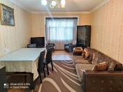 İcarəyə verilir 2 otaqlı 60 m2 köhnə tikili Şah İsmayıl Xətai m.