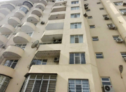 Satılır 4 otaqlı 190 m2 yeni tikili 8 mkr