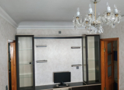 İcarəyə verilir 2 otaqlı 55 m2 köhnə tikili Elmlər Akademiyası m.