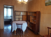 İcarəyə verilir 3 otaqlı 85 m2 köhnə tikili İnşaatçılar m.