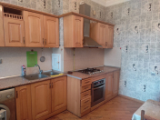 İcarəyə verilir 3 otaqlı 110 m2 yeni tikili Bakı Dövlət Universiteti