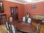 İcarəyə verilir 3 otaqlı 136 m2 yeni tikili Dərnəgül m.