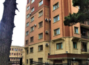 Satılır 4 otaqlı 185 m2 yeni tikili Gənclik m.