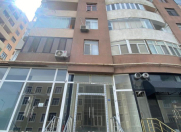 İcarəyə verilir 3 otaqlı 180 m2 obyekt Qara Qarayev m.