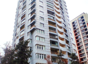 Satılır 6 otaqlı 340 m2 yeni tikili 28 May m.