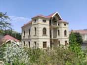 Satılır 5 otaqlı 360 m2 həyət evi Mehdiabad