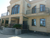 İcarəyə verilir 6 otaqlı 300 m2 bağ evi Fatmayı
