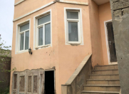 Satılır 5 otaqlı 200 m2 həyət evi Şamaxı