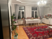 Satılır 2 otaqlı 60 m2 köhnə tikili Montin