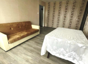 İcarəyə verilir 2 otaqlı 45 m2 köhnə tikili Elmlər Akademiyası m.