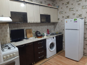 İcarəyə verilir 1 otaqlı 60 m2 yeni tikili Həzi Aslanov m.