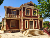 Satılır 8 otaqlı 300 m2 bağ evi Novxanı