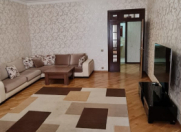 İcarəyə verilir 2 otaqlı 110 m2 yeni tikili İnşaatçılar m.