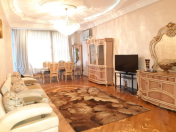 İcarəyə verilir 4 otaqlı 150 m2 yeni tikili Yasamal r.