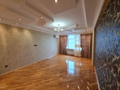 Satılır 4 otaqlı 140 m2 yeni tikili Nəsimi m.