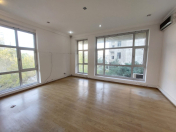 İcarəyə verilir 10 otaqlı 300 m2 ofis Gənclik m.