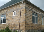 Satılır 3 otaqlı 169 m2 həyət evi Şəki