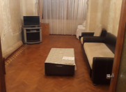 Satılır 3 otaqlı 90 m2 köhnə tikili Dostluq kinoteatrı