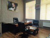 İcarəyə verilir 6 otaqlı 230 m2 ofis Gənclik m.