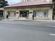 Satılır 4 otaqlı 310 m2 obyekt Əhmədli