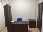 İcarəyə verilir 3 otaqlı 55 m2 ofis Nəsimi r.