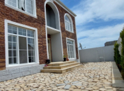 Satılır 4 otaqlı 220 m2 bağ evi Mərdəkan