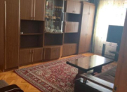 Satılır 4 otaqlı 110 m2 köhnə tikili Əhmədli m.
