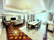 İcarəyə verilir 6 otaqlı 400 m2 yeni tikili Gənclik m.