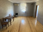 Satılır 1 otaqlı 50 m2 həyət evi Saray