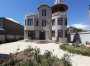 Satılır 5 otaqlı 360 m2 villa Badamdar