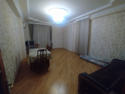 Satılır 2 otaqlı 80 m2 yeni tikili Əhmədli m.